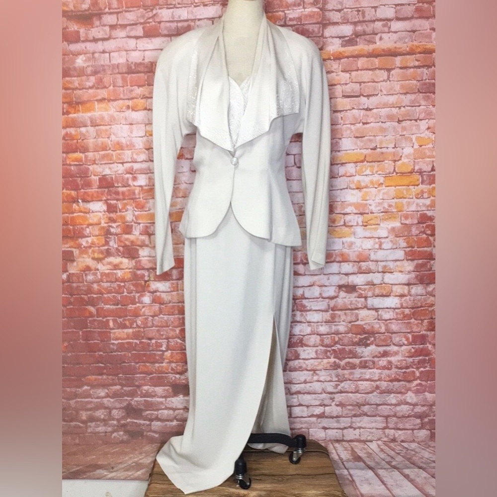 Vintage Daymor Couture Two Piece Ivory Beaded Formal Pencil Skirt Suit